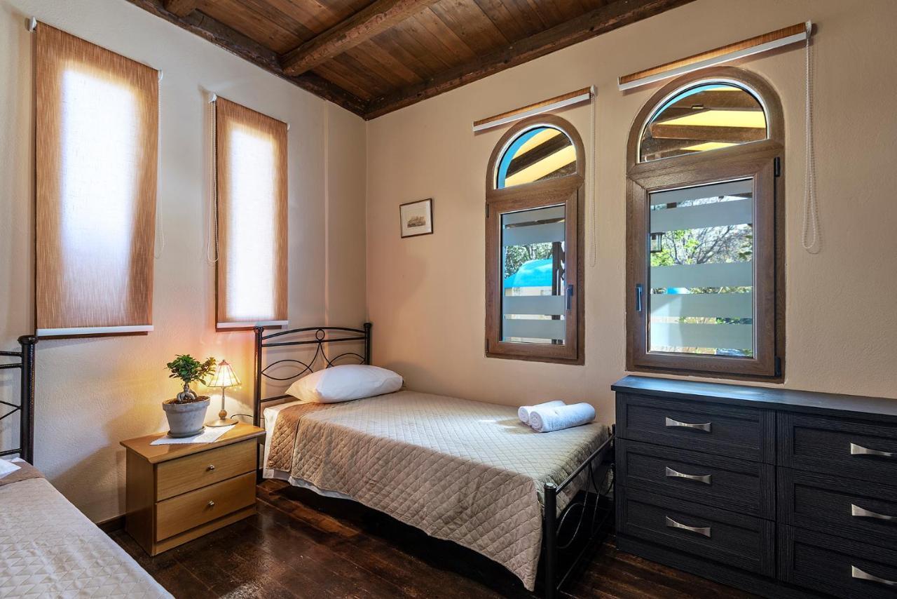 Selana House With Outdoor Pool Villa Masztihári Kültér fotó